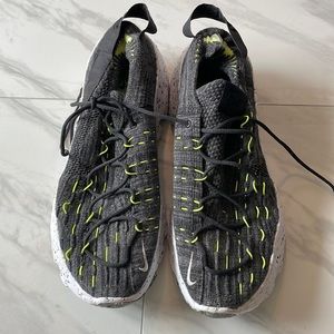 Nike space hippie 04